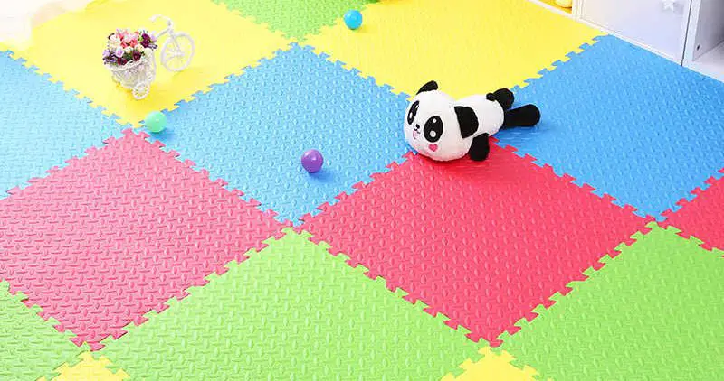 Non-Toxic Play Mat Buying Guide: The 10 Best Products of 2023