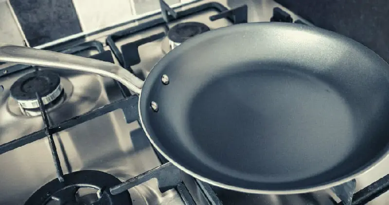 The chemical industry doesn't want you to be afraid of Teflon pans. You  should be.