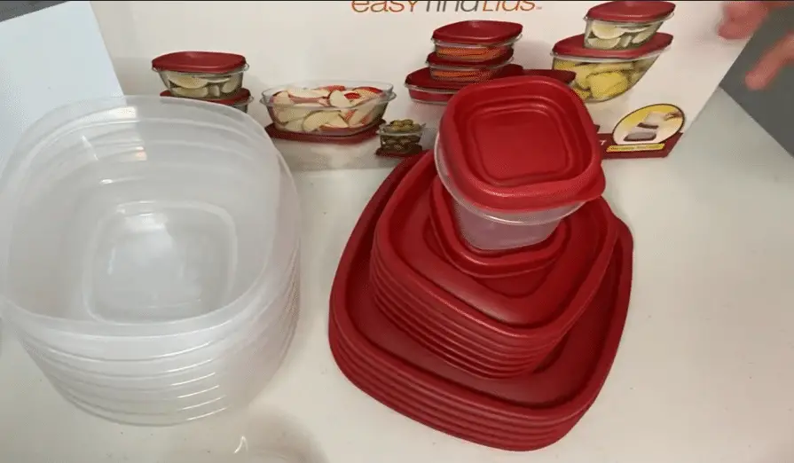 Easy Find Lids 3-Cup Plastic Storage Container