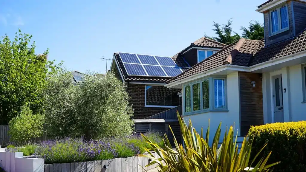 Benefits and Drawbacks of Running a House on Solar Power Alone